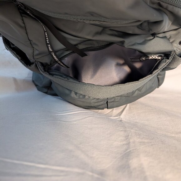 Backpack - Picture 3 of 7